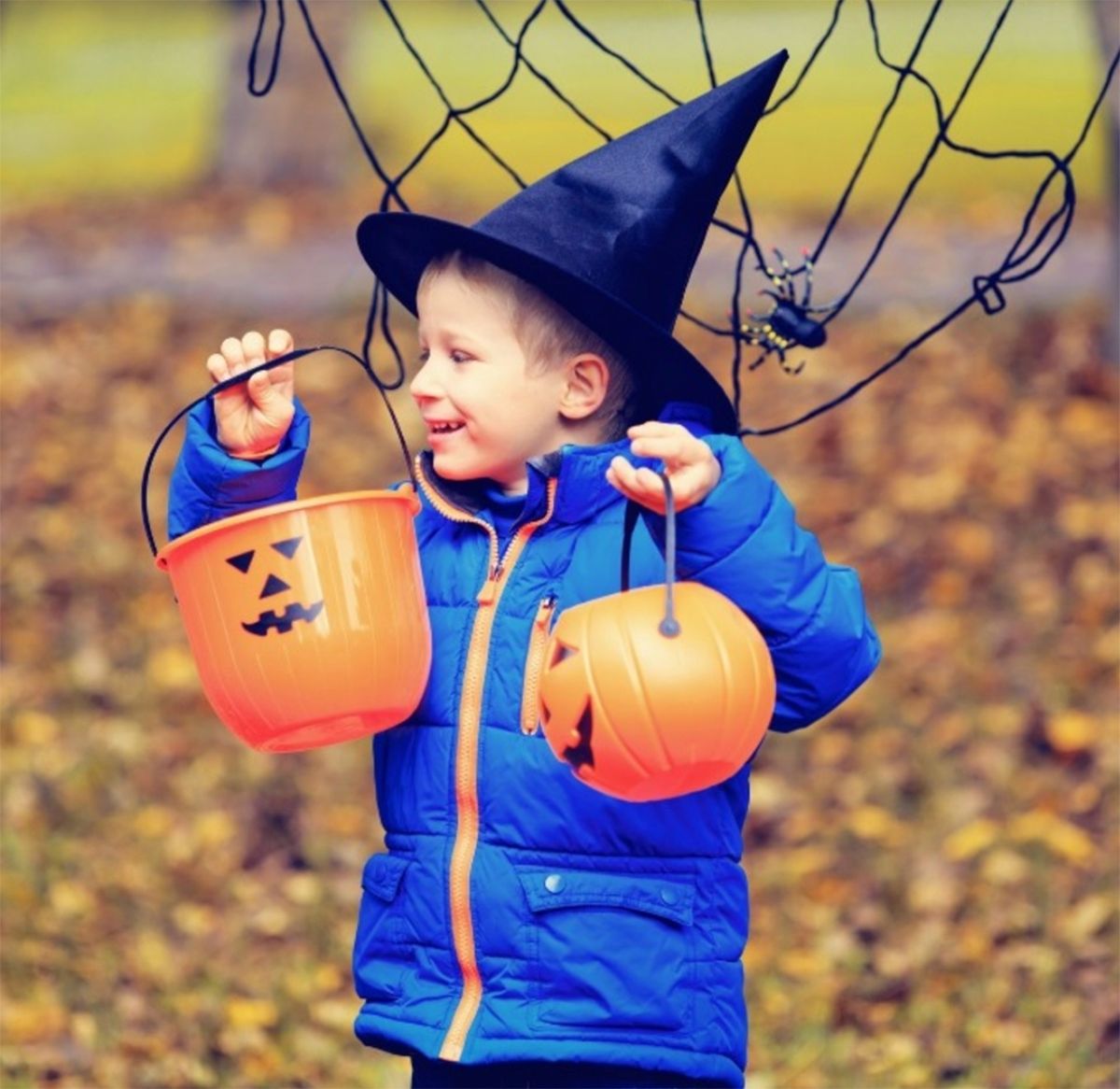 👻 Donate or reuse your plastic candy collection buckets.  They are not recyclable. 🎃

#halloweentips #trickortreat #pumpkin #trickortreating #reduce #recycling #recycle #recycled #recyclereuse #reducereuserecycle #sustainability #sustainableliving #recyclingmatters