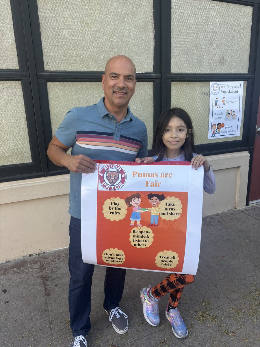 NorthRanchito's tweet image. Today students wore orange to celebrate the fairness pillar #CharacterCountsWeek #GoPumas