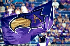 After a great conversation with coach @jarrenhightower I am
blessed to receive and Official Offer to Aliva University <a href="/AvilaUniversity/">AvilaUniversity</a> 
#goeagles #avilafb 
<a href="/CoachAvila_/">Esteban Avila M.Ed.</a> <a href="/CoachPomfret/">Mike Pomfret</a> <a href="/davitolocco/">DavitoLoccO__</a> <a href="/YubaAthletics/">Yuba Athletics</a>