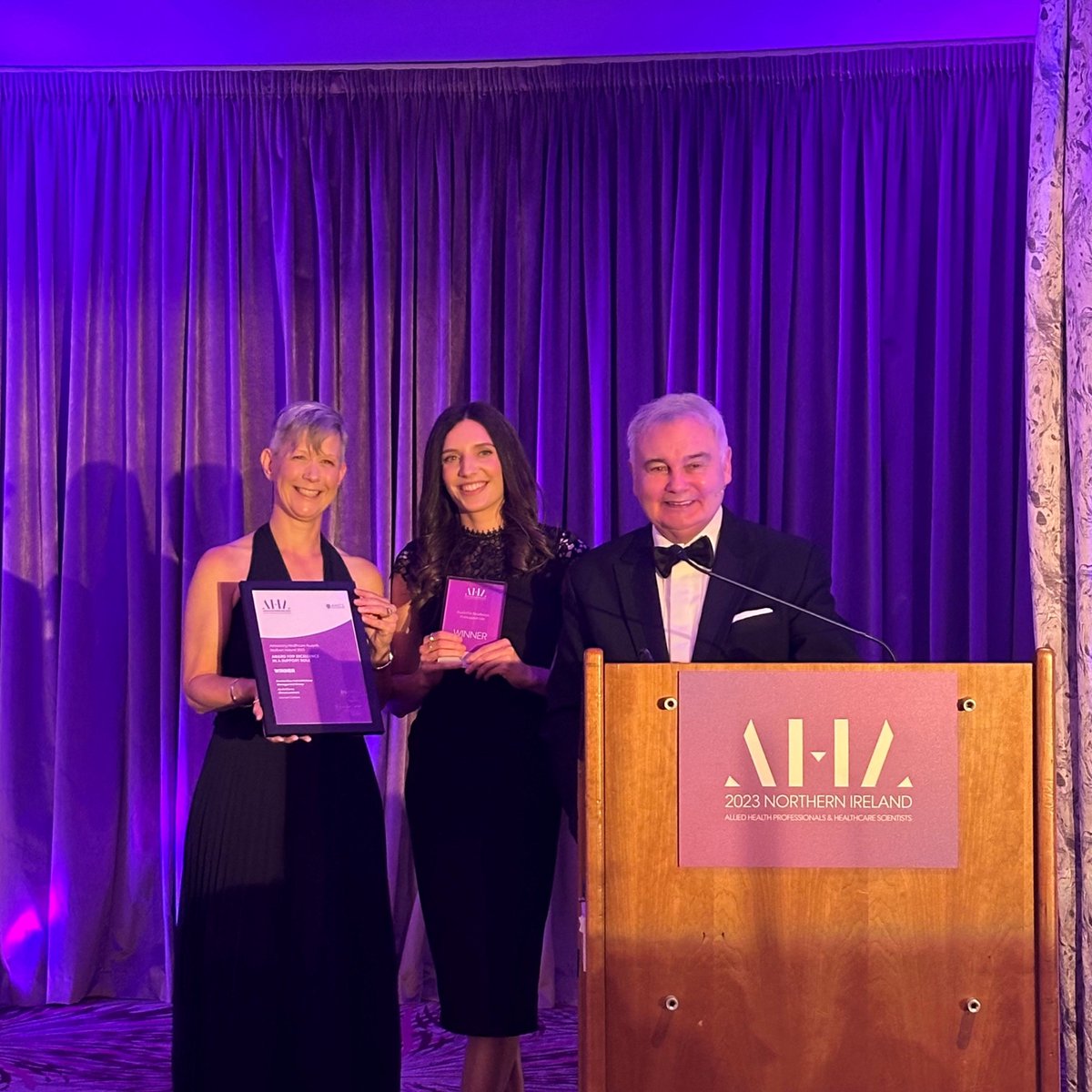 Congratulations to Rachel Kane (centre), clinical assistant, @LeonardCheshire 🎉 - the winner of our sponsored award for Excellence in a Support role at the #AHAwardsNI for her work in facilitating a user-led addictions management group!