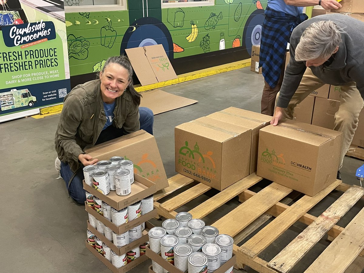 Rebecca Theim tweet media