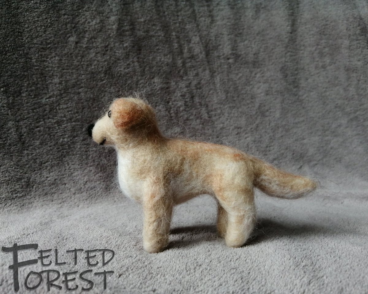 Felted_Forest's tweet photo. Golden Retriever💛🐶💛

#feltedforest #felting #feltingwool #feltingwoolcrafts #needlefelting #needlefeltinglover #felted #wool #handmade #handmadecraft #dog #golden #goldenretriever #goldenretrieversofinstagram https://t.co/WgZznNCBmJ