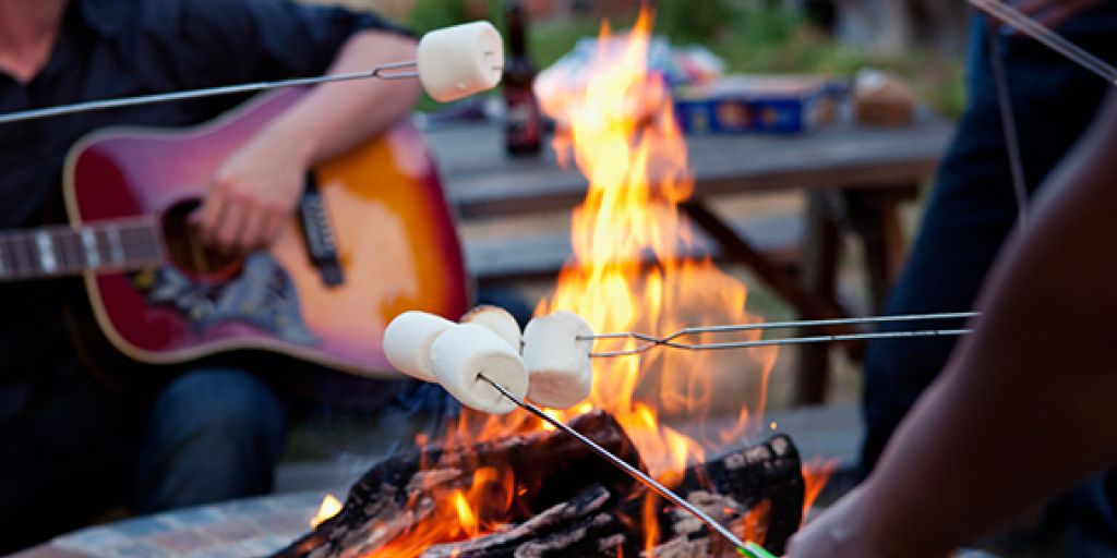 MemberHaven's tweet photo. Review our fire pit safety tips &amp; enjoy the time w/ your friends &amp; family.  #ThinkSafe https://t.co/O7WDgfxoXY https://t.co/GzXrEDF15O