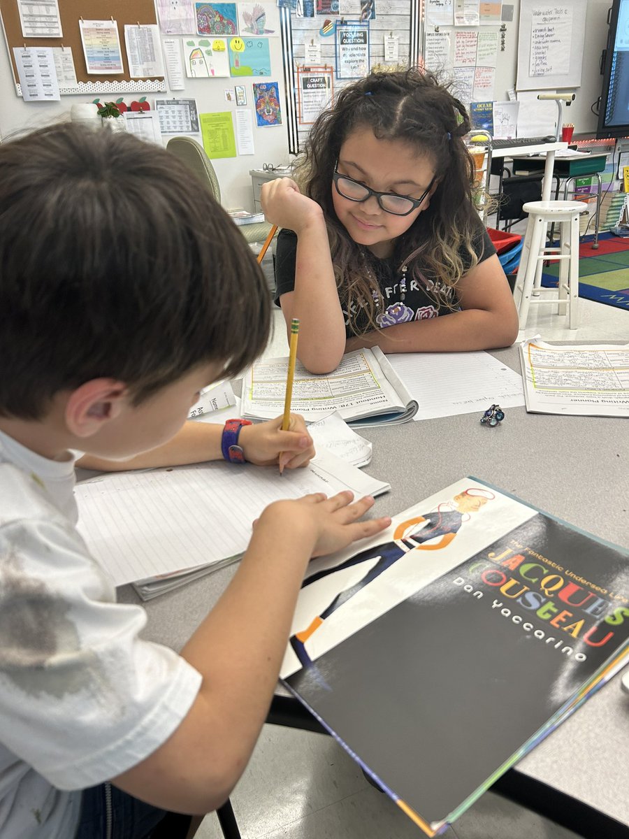 <a href="/maureenhill_/">Maureen Hill</a>  check out these <a href="/WinterParkElem/">Winter Park Elementary</a> 3rd graders… we are working hard to answer FQT#2! We ❤️ writing to a TEE!