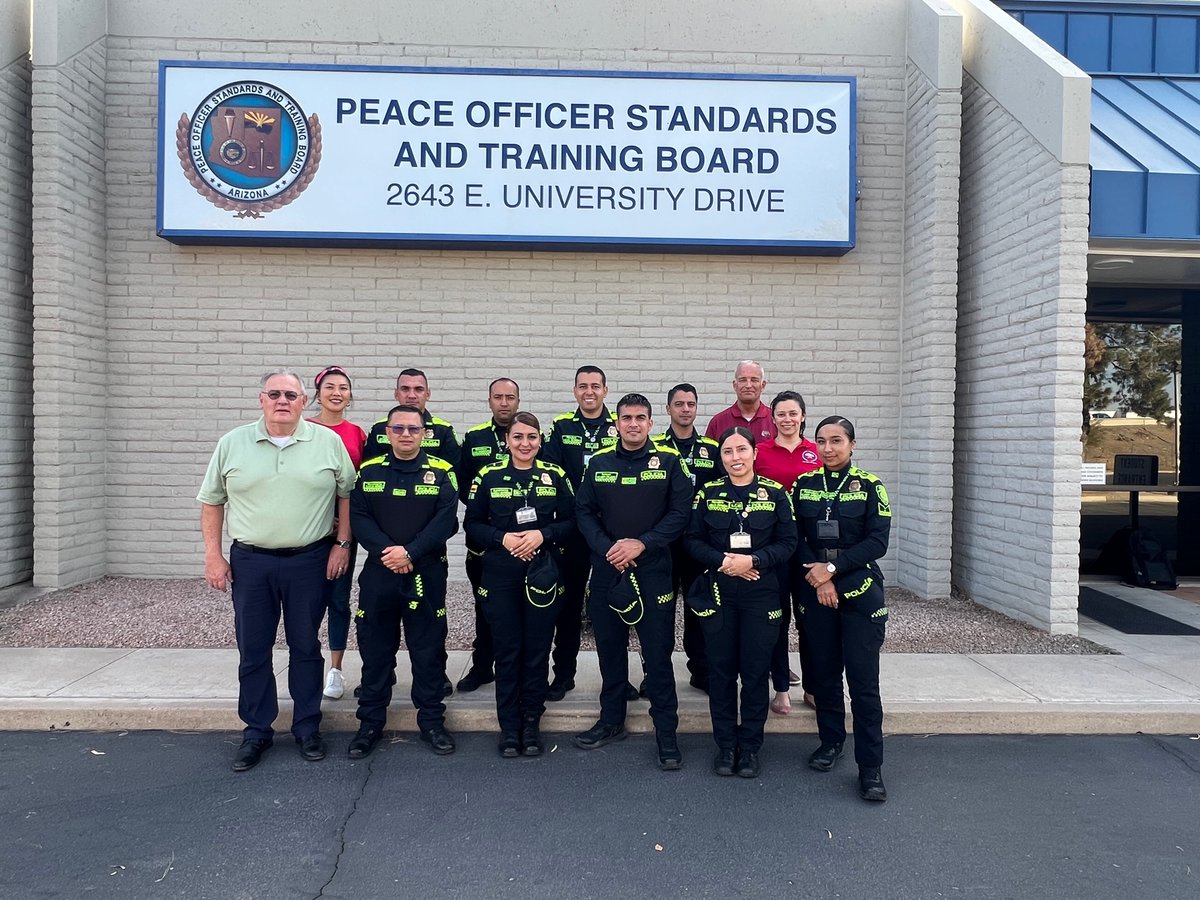 azpostgov's tweet photo. In partnership with @IADLEST and the @PhoenixPolice, AZPOST was honored to host delegates from the @PoliciaColombia.  AZPOST is proud to be an international partner in shaping the future leaders of law enforcement. Never stop learning! https://t.co/yYJvIpBPc0