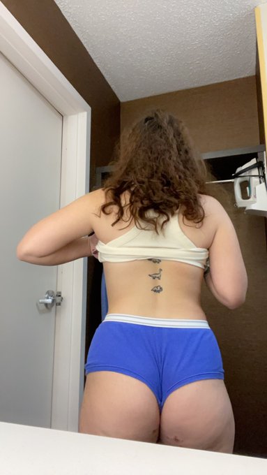 Back rolls gone🤪 https://t.co/NsdL3RjALw