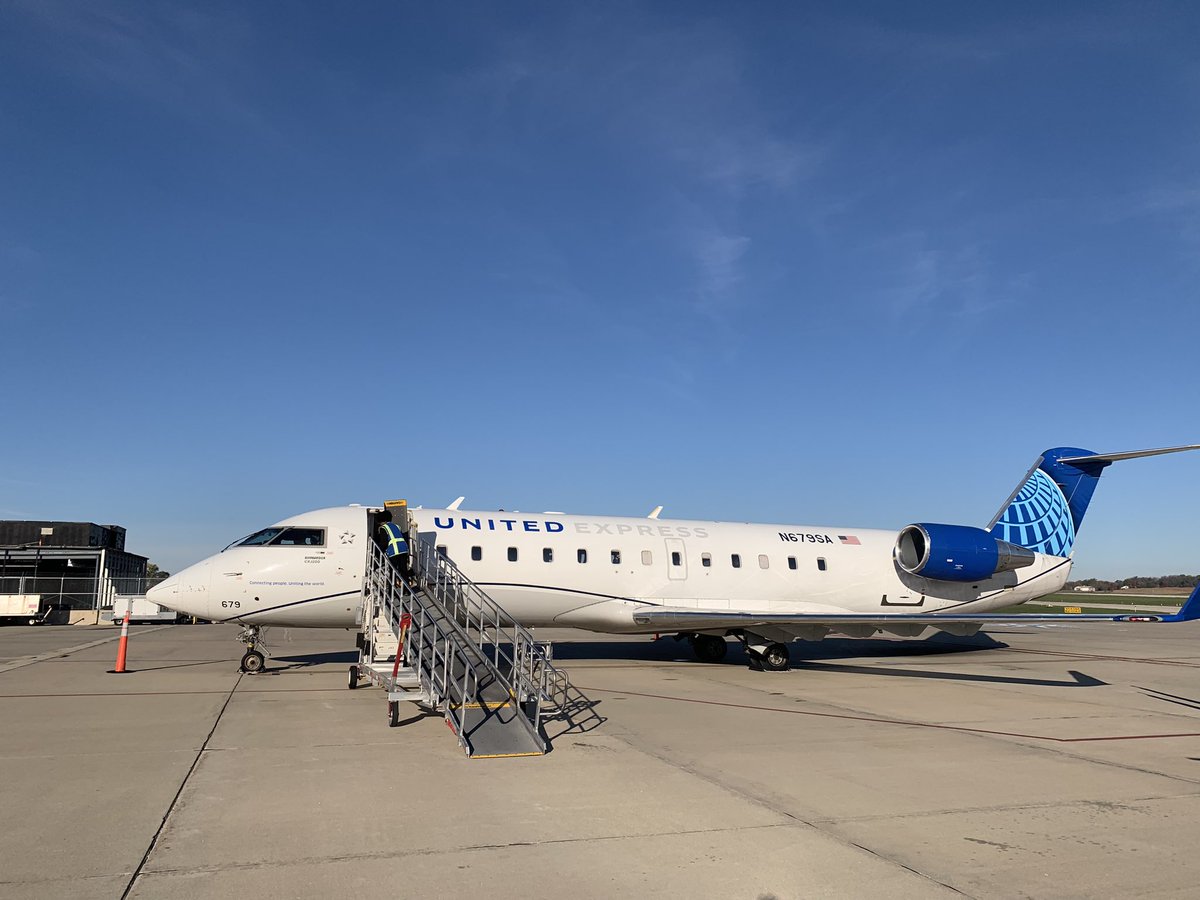 opstodd's tweet image. Spending the day @FlyMCW✈️ with our @SkyWestAirlines team. This hard working crew does a great job taking care of our customers and each other! @ChrisEarley78 @Jmass29Massey @jacquikey