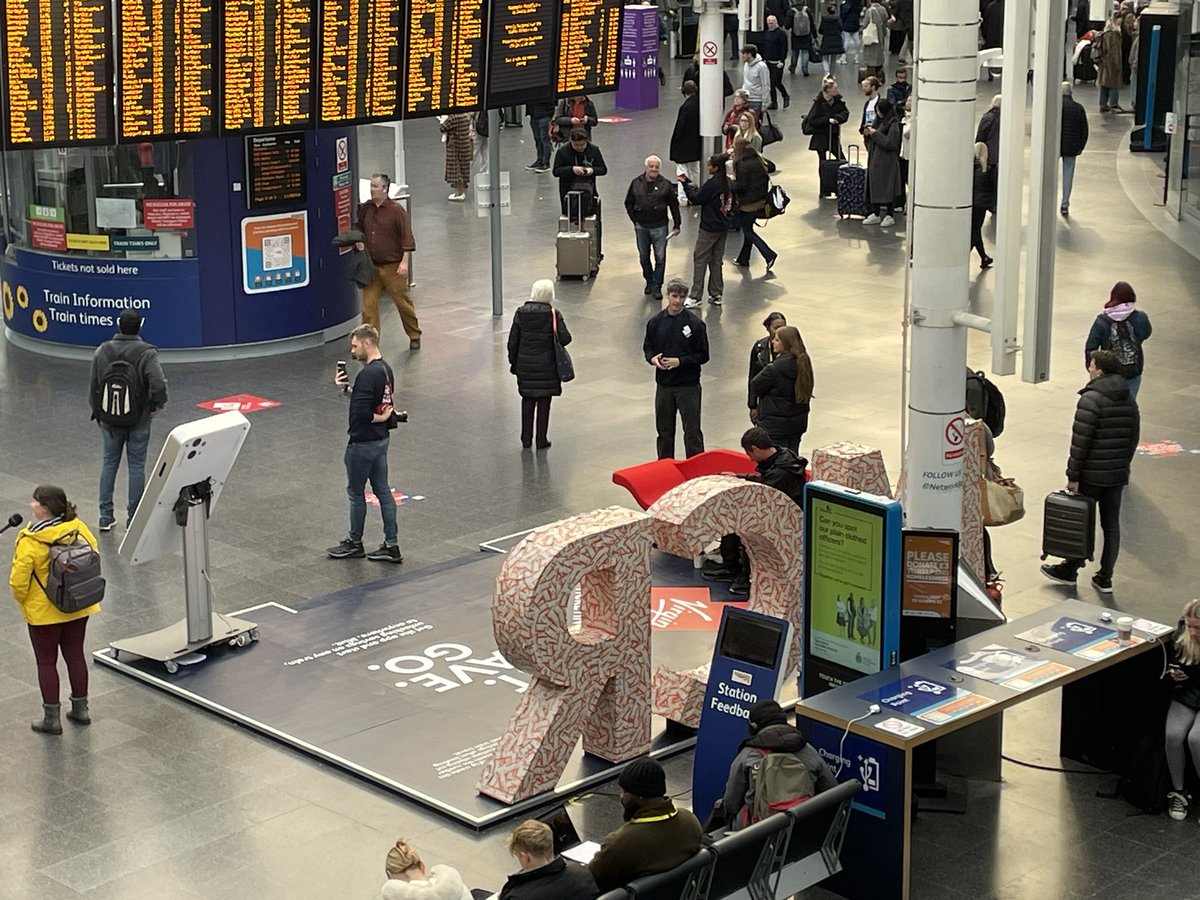 MarkPlowRail's tweet photo. Great to be in @NetworkRailMAN today showing how many people are missing out savings thanks to simple hacks like using #virginpoints to discount train journeys, split tickets and not paying booking fees courtesy of @VirginTrainsTix #rail #mcr #virginred https://t.co/9znQLlRcGv