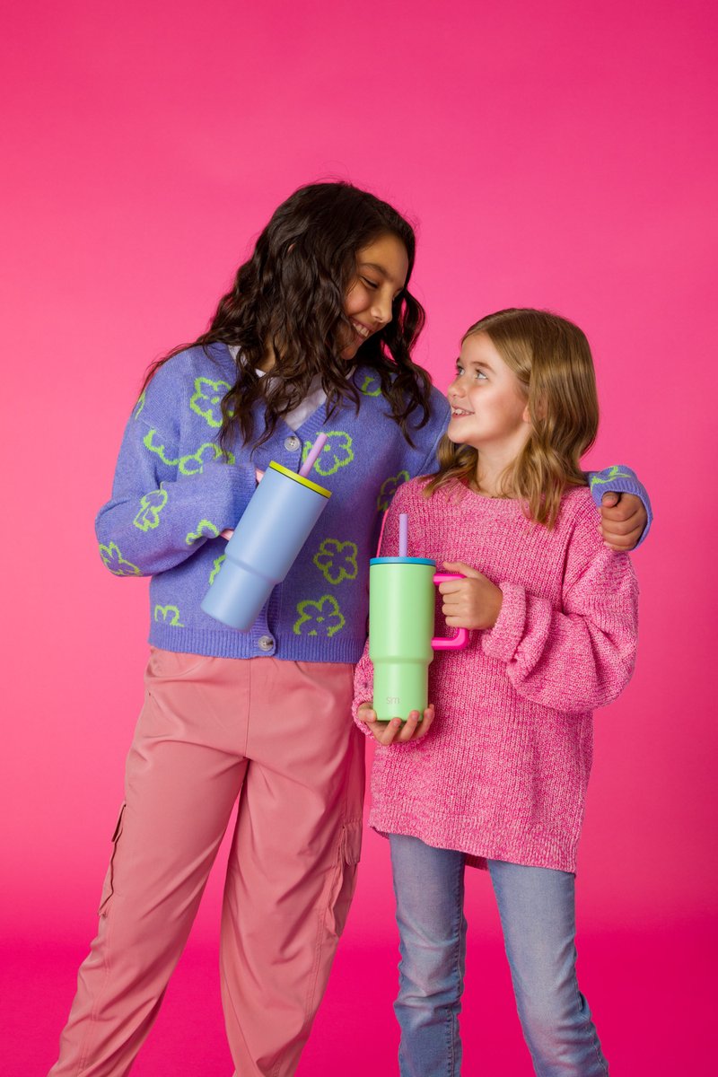 🎉 Introducing the new 24oz Trek Tumbler: A Mini Me Must-Have! 🎉

Designed for your mini me who craves their own stylish and functional drinkware, this is the perfect companion for them to stay hydrated in style wherever they go.

Shop today: ow.ly/44eA50PXQKM