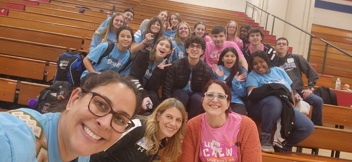 Had a terrific time with our friends in Sequoit to Sequoit at a Link Leder conference. Great to see you, <a href="/MathandMrsB/">TJB</a>! <a href="/LakesEagles/">LakesEagles</a> <a href="/Sequoits/">Antioch High School</a> <a href="/scottleverenz/">Scott Leverenz</a> <a href="/Rholst10/">Rebecca Holst</a> <a href="/JoriBowen/">Jori Bowen</a> <a href="/BerrieMichael/">Sequoit Principal</a>