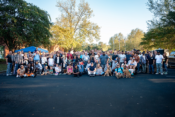 jimmyersandsons's tweet image. Everyone had a great time at the annual JMS company picnic on Saturday! Thank you to all our vendors who donated to the raffle. It was a great day!

#thejmsway #keepthingsfun