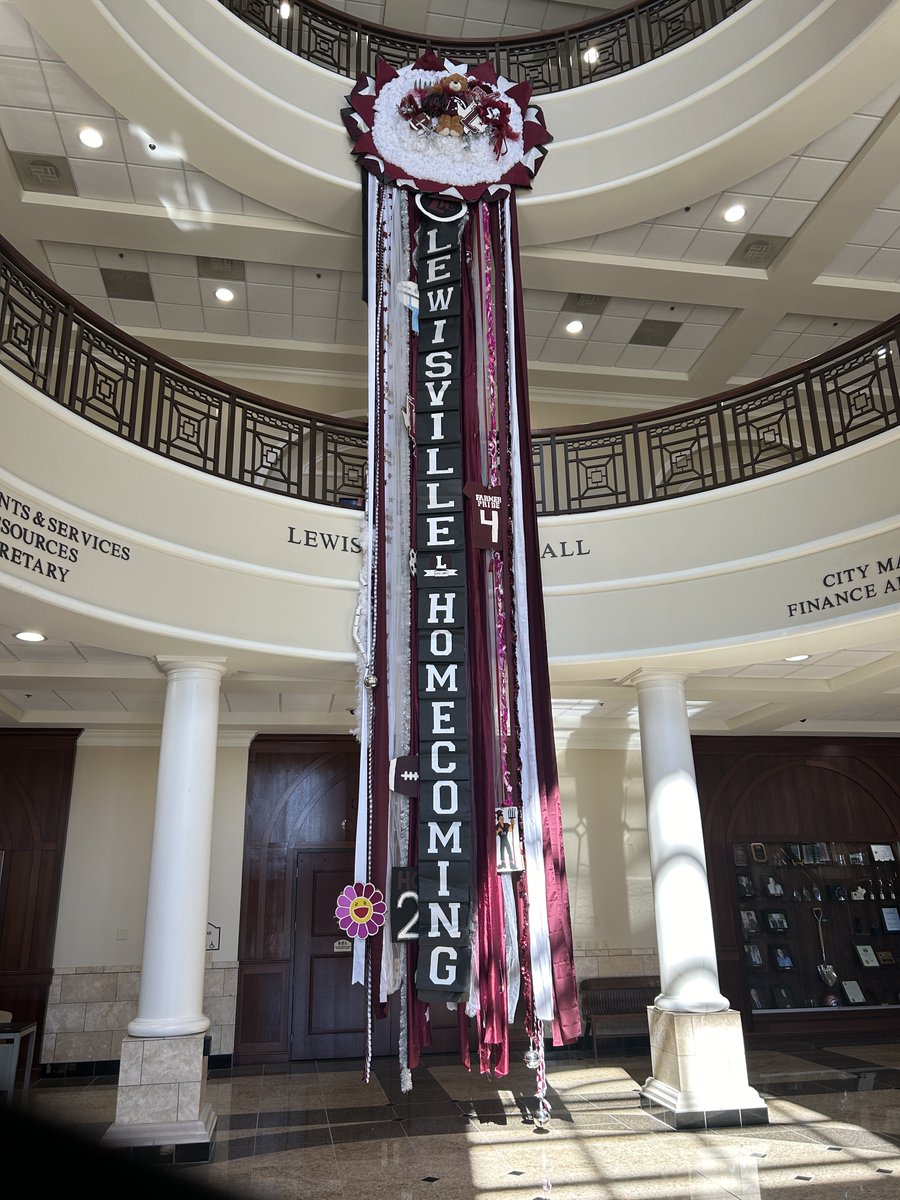 Stop by Lewisville City Hall, 151 W. Church St. to seethe @LewisvilleHS homecoming mum that is 37.5 feet long! Current world record holder is 22 feet. Overall size is 290 sq. ft. On display through at least Fri. City Hall open Tues.-Thurs., 7:30am-5:30pm, Friday, 7:30-11:30am.