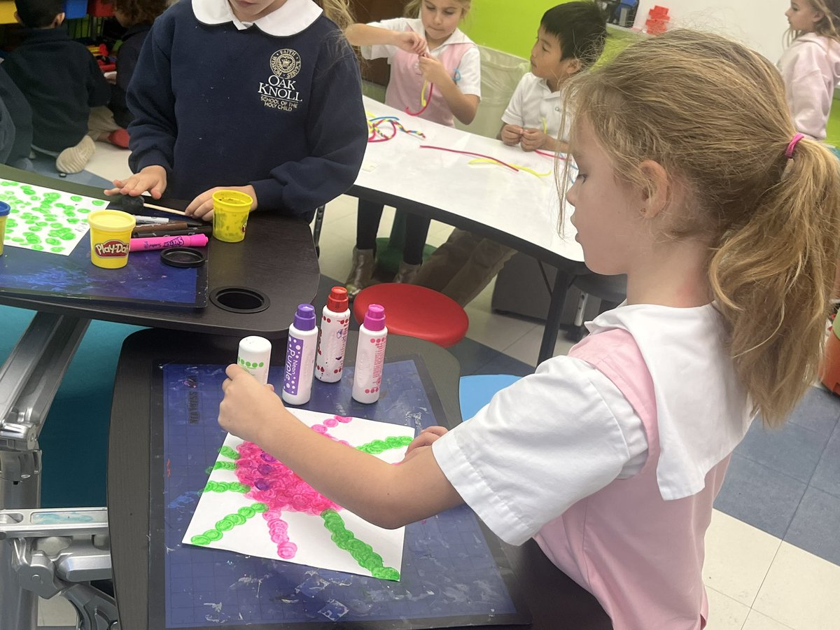 KClevering's tweet photo. First Grade using various #makerspace supplies on #GlobalMakerDay to make monsters @OakKnollSHC https://t.co/iRtpMcxAcw