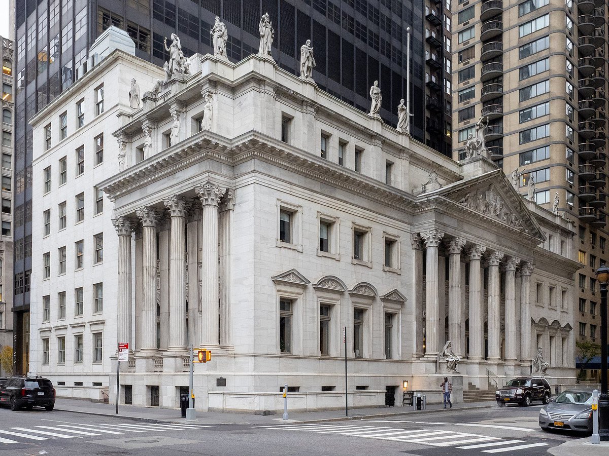 mausanlem's tweet photo. Beyond excited to share that on October 2, 2023, I was sworn into the New York State Bar. This ceremony marked the conclusion of the admission process and the realization of a lifelong dream - officially becoming a dual-qualified lawyer. https://t.co/EFHNTCzaEm