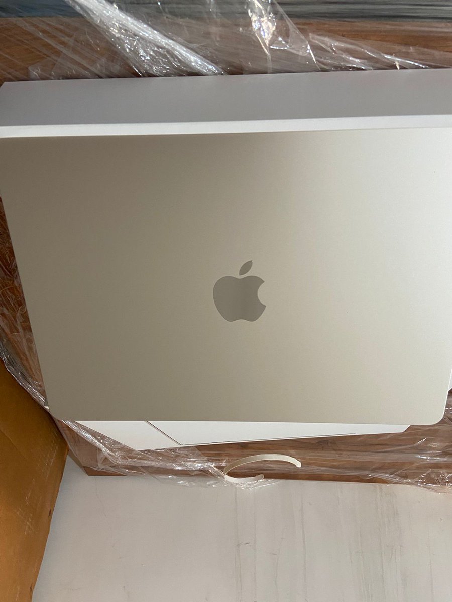 Vadoliya Divyesh (@dvadoliya) on Twitter photo I'm deeply grateful to <a href="/DevClick_/">DevClick Technology</a> for the special birthday gift of a laptop ๐ป. This thoughtful gesture has made my day even more memorable and meaningful. Thank you for your kindness and generosity. ๐๐ <a href="/naliyaparasagar/">Sagar Naliyapara</a> <a href="/Apple/">Apple</a> #MacBookAir I'm deeply grateful to <a href="/DevClick_/">DevClick Technology</a> for the special birthday gift of a laptop ๐ป. This thoughtful gesture has made my day even more memorable and meaningful. Thank you for your kindness and generosity. ๐๐ <a href="/naliyaparasagar/">Sagar Naliyapara</a> <a href="/Apple/">Apple</a> #MacBookAir