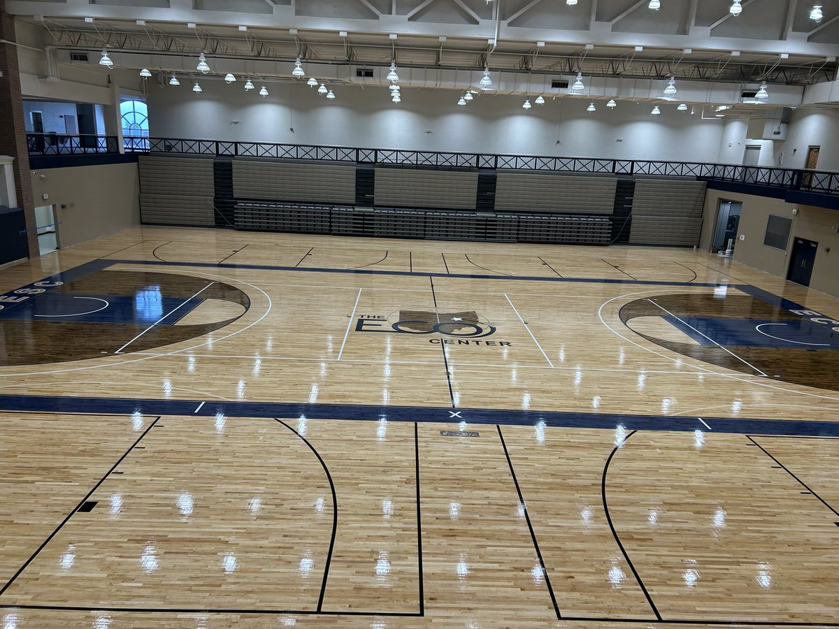 MarkCookAD's tweet photo. Week #3…The Ohio Floor Company at THE ECO CENTER #progress. https://t.co/16vK1GxLkX
