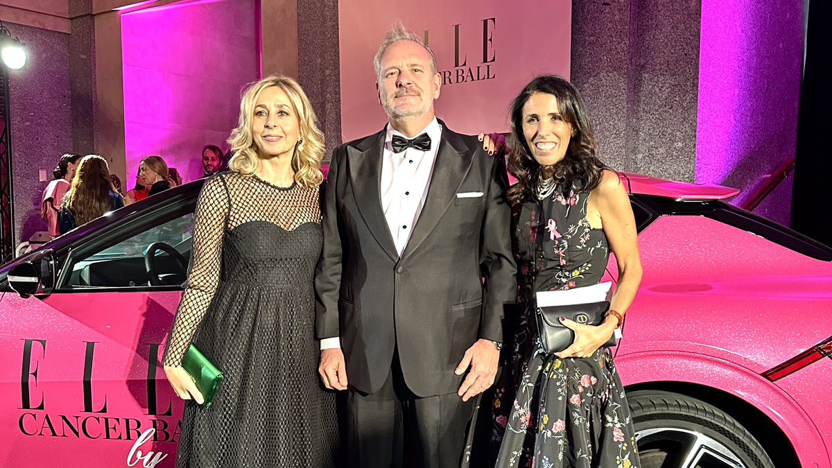 EduardoDivar's tweet photo. Una noche muy especial junto a @elle_es y @KiaEspana #ElleCancerBall 
#MovementThatInspires https://t.co/rIOzmbAiJa