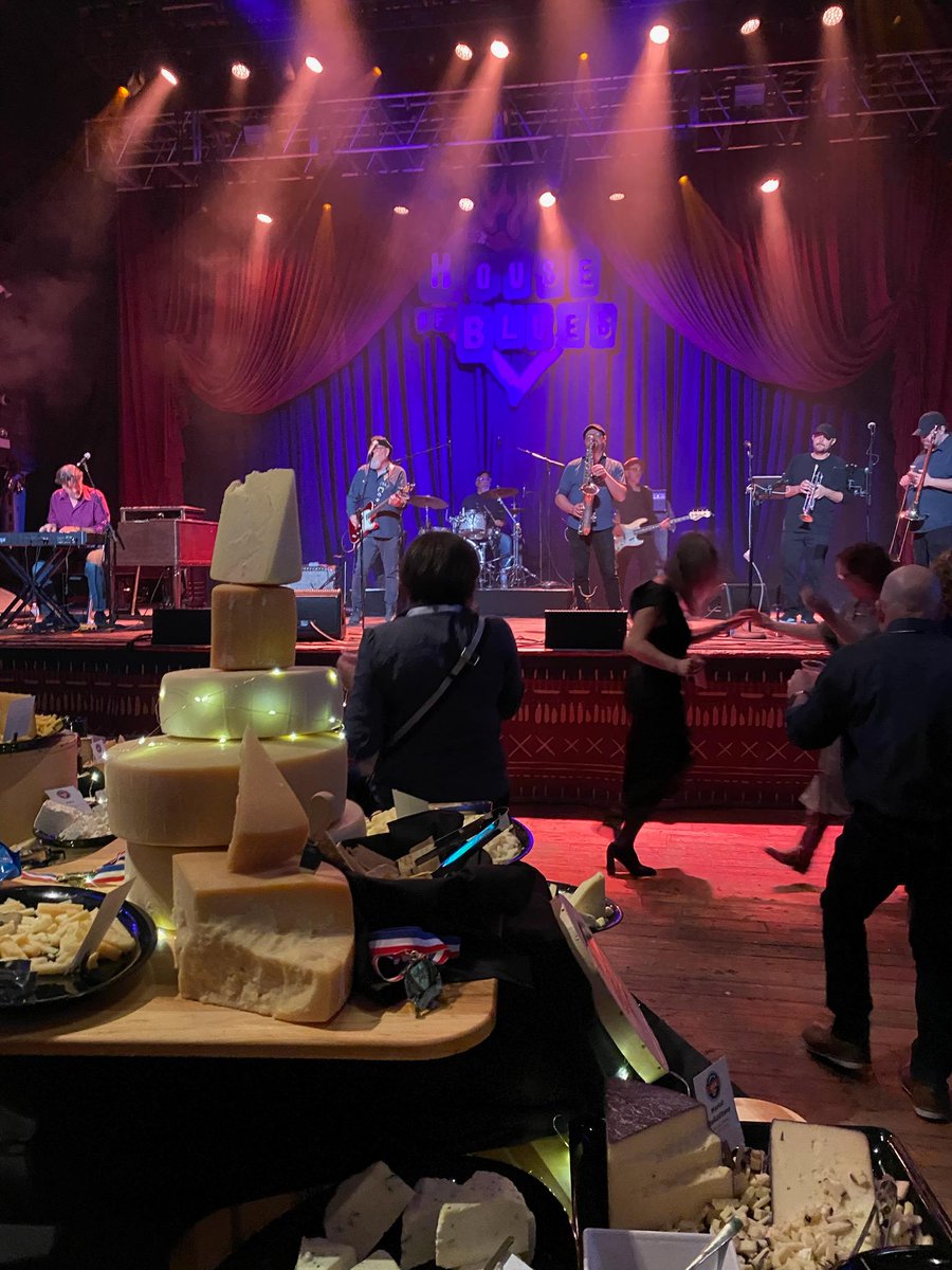 CommonFoodNames's tweet image. CCFN was thrilled to host the Welcome Reception at the 2023 World Dairy Summit! We’re presenting attendees from around the world with a delicious spread of #CommonName cheeses and spreading the word: protect common food names and support fair trade practices. @FIL_IDF #IDFWDS2023