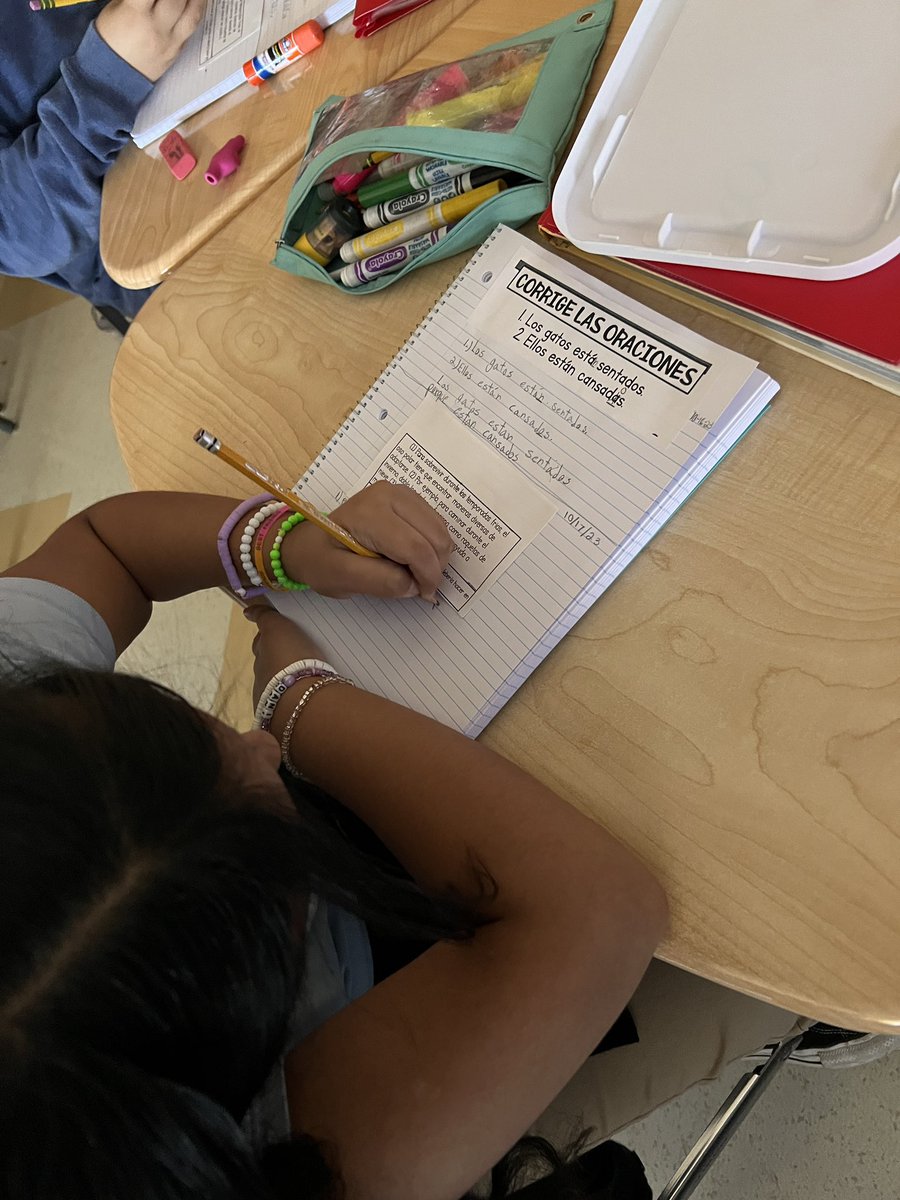 Leaders working on revising our sentences! #5thgrade #grammar #leaders #writers #CISDLeadingtheway #LeadIt #JJA