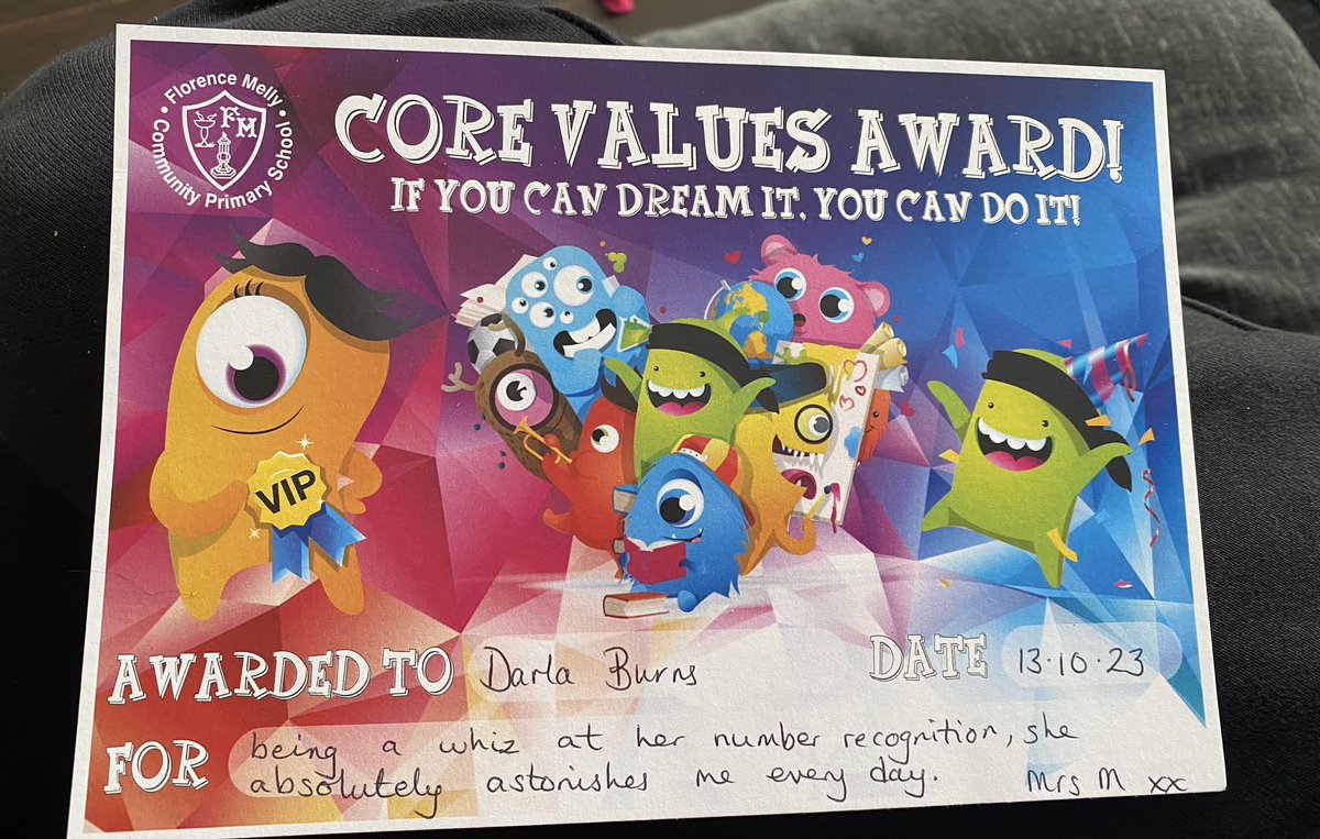 Louisefoster86's tweet photo. Darla is on good form this week star of the week and pe superstar. @Flomellynews https://t.co/GlaOBctiuh