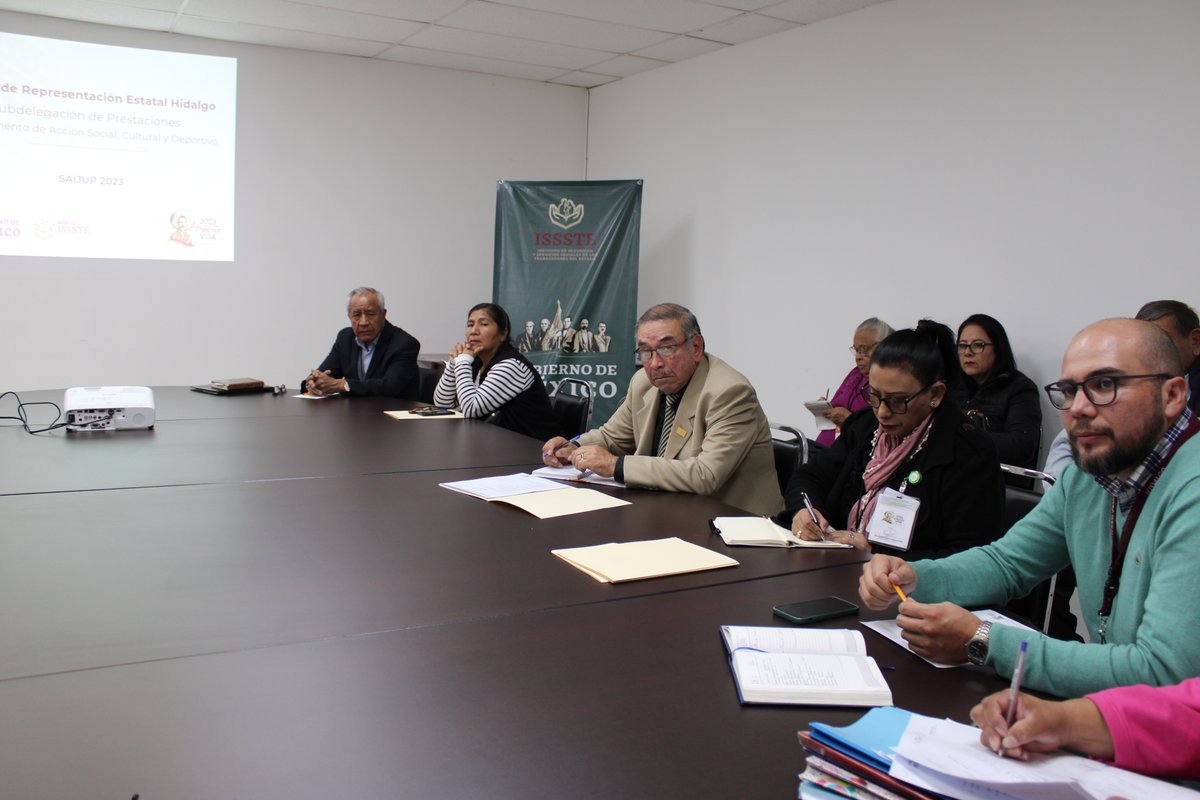 IsssteHidalgo's tweet image. En #IsssteHidalgo trabajamos para beneficio de nuestros derechohabientes y para ello el Cuerpo Directivo retoma las sesiones del Sistema de Atención Integral a Jubilados y Pensionados #SAIJUP.

#EstamosTransformandoAlIssste