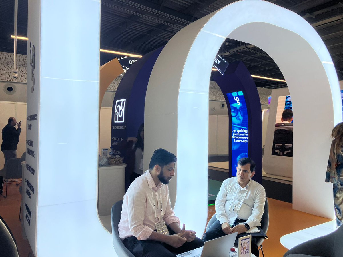 a_kventure's tweet photo. It’s our pleasure to partner with in5 Dubai at GITEX GLOBAL Largest Tech &amp; Startup Show in the World and engage with startups incubated by in5 Dubai.

#in5 #tecom #startup #gitex #techecosystem #startups #ExpandNorthStar
#investment #GITEX #AI #IT #Tech #Technology https://t.co/6sYUT9iWMW