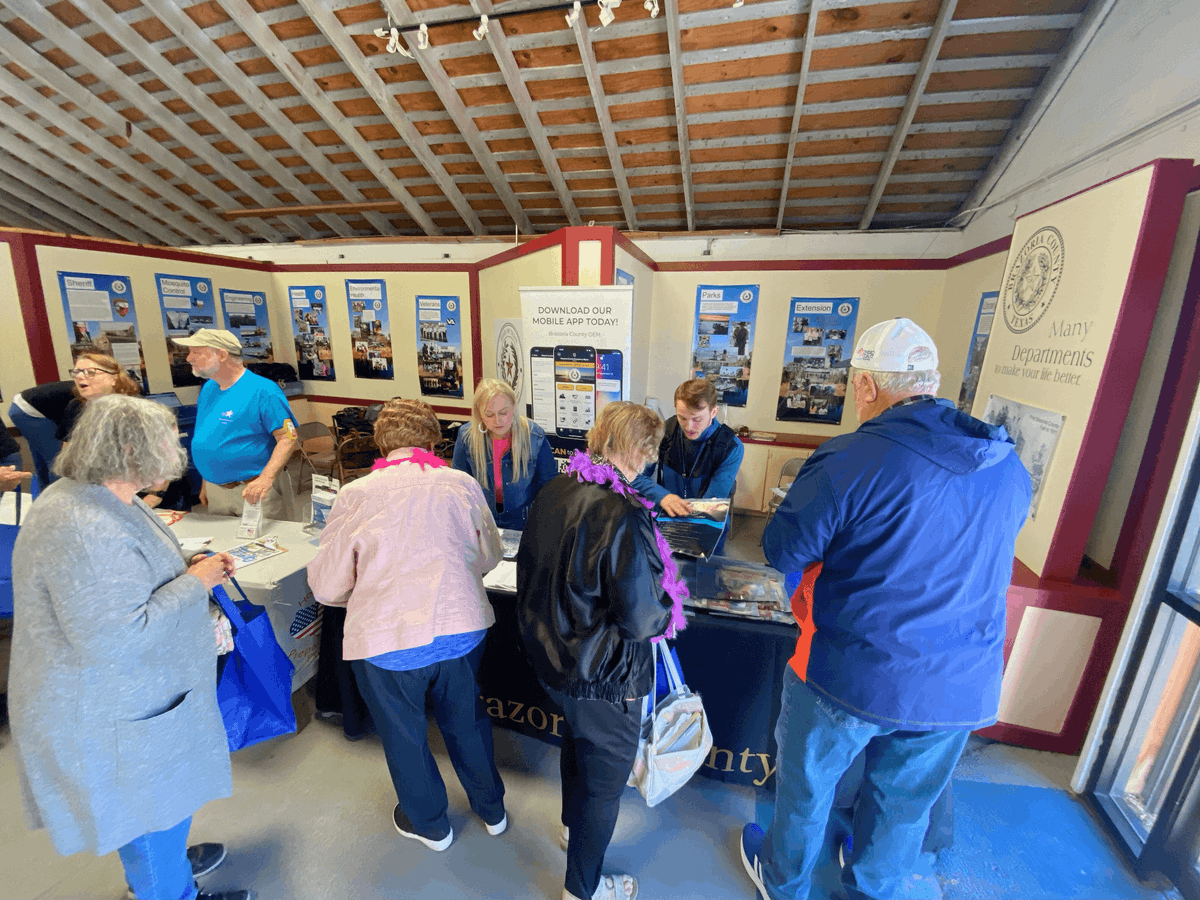 BrazoriaCounty's tweet photo. Great turnout at Senior Citizen's Day at the Brazoria County Fairgrounds this morning! Thank you to everyone who attended and those who made this event possible. #SeniorCitizensDay #BCFA #BrazoriaCountyFair https://t.co/XghBwAimSc