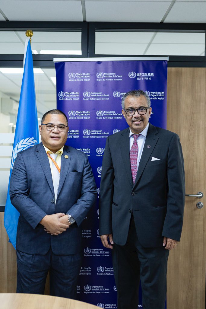 Met with #MarshallIslands Health Minister Ota Kisino on the sidelines of #RCM74. We discussed how @WHO can support 🇲🇭 in HPV diagnostics and on digital health. We also discussed the upcoming #COP28 and our plans to make health arguments central in #ClimateAction.