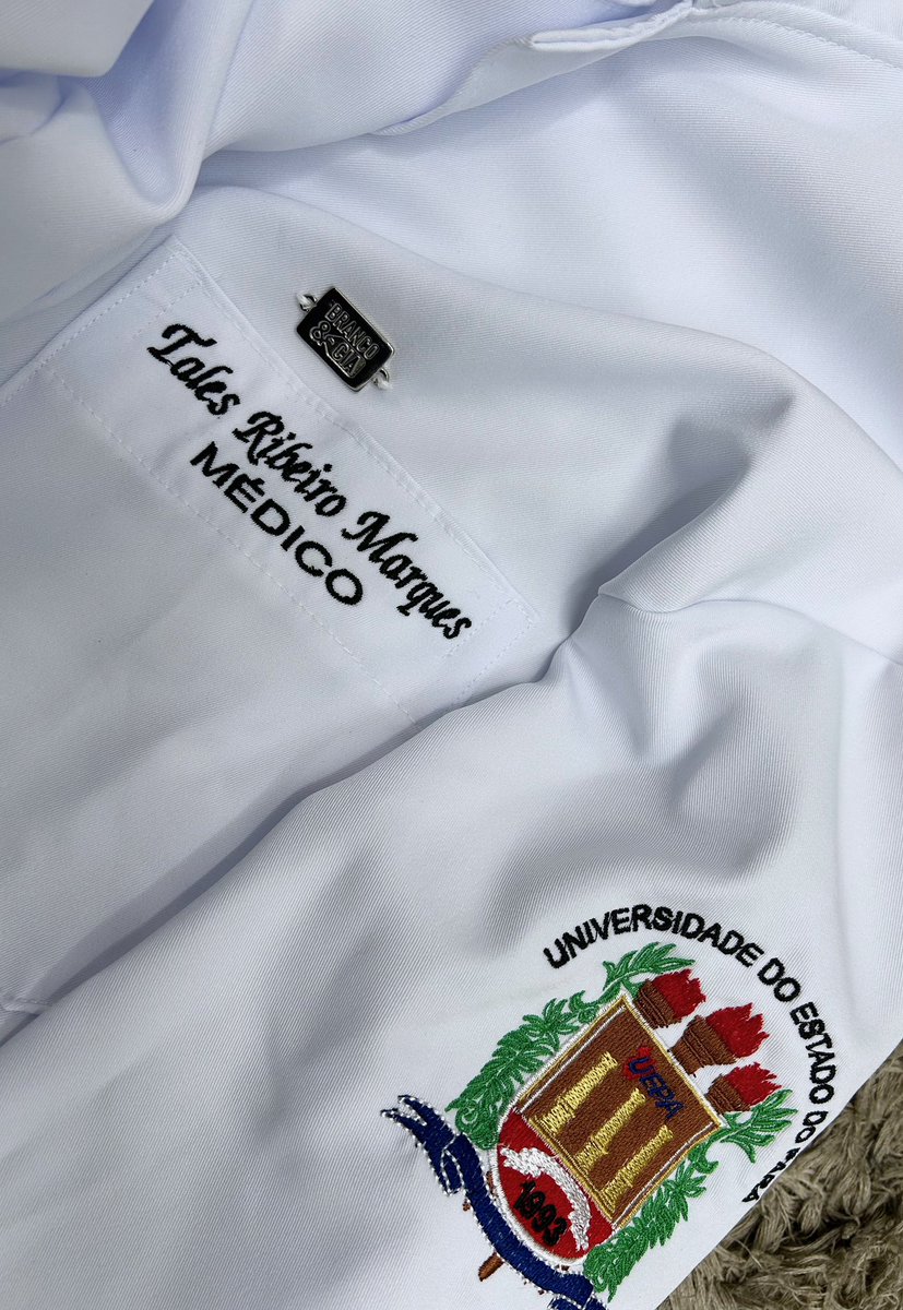 TalesRiibeiro's tweet image. “Não vamos lhe dar bolsa. Você não tem perfil de aprovação em medicina”

-Dono de cursinho renomado