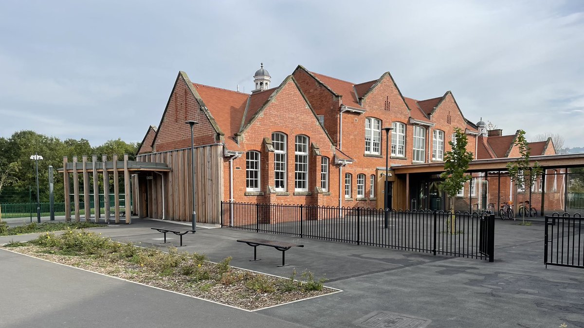Seb Laan Lomas (@seblaanlomas) on Twitter photo A delight to accompany members of Rhondda Cynon Taf council around <a href="/ArchitypeUK/">Architype</a>โs recent Ysgol Maesydre for <a href="/PowysCC/">Powys County Council</a> as they commence their first #Passivhaus school. Wonderfully warm on a crisp autumn morning, the MVHR doing its job, along with a lovely bio-based wall system. A delight to accompany members of Rhondda Cynon Taf council around <a href="/ArchitypeUK/">Architype</a>โs recent Ysgol Maesydre for <a href="/PowysCC/">Powys County Council</a> as they commence their first #Passivhaus school. Wonderfully warm on a crisp autumn morning, the MVHR doing its job, along with a lovely bio-based wall system.