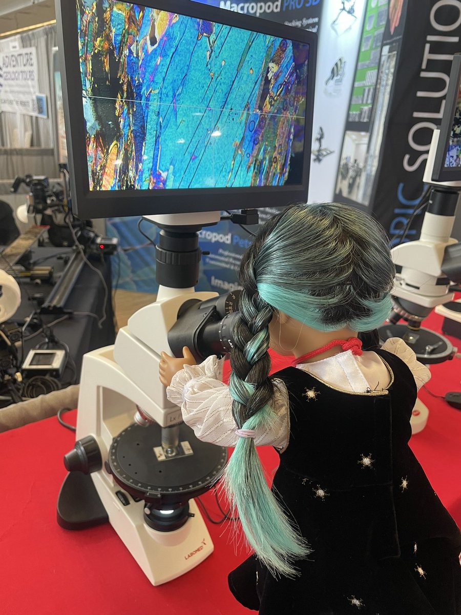 Yueyi Che tweet media