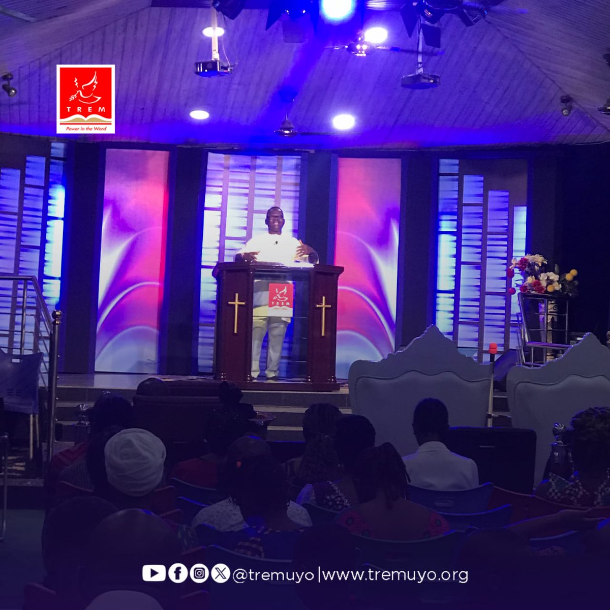 tremuyo's tweet image. #shutthedoor 
#CelebrateJesusService 
#Octoberfast 
#TREMUyo 
#TREM 
#GreenPasturesHouse