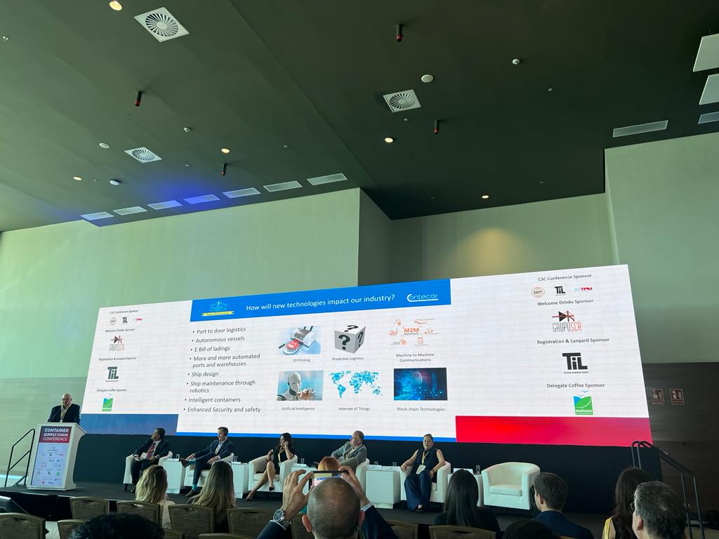 InfoTransportes's tweet image. 👉 Analizan el &quot;Panorama general del mercado: la búsqueda de resiliencia continúa&quot;. #TOCAméricas a la vanguardia en los últimos avances en el sector de los puertos y las terminales. @TOCWorldwide 🇲🇽 🚢🇵🇦 #InfoTransportes #Panamá