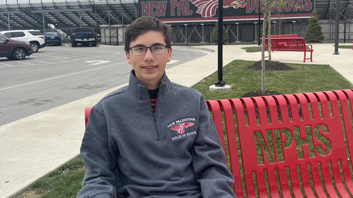 Congratulations goes to Jocelynn Flagle and Cameron Mann. They are Lilly Endowment Community Scholarship Finalists!! We are incredibly proud of these two awesome NPHS students!! @SouthernHancock <a href="/llantrip/">Lisa</a> <a href="/HancockCountyCF/">Community Foundation of Hancock County</a> <a href="/NewPalAsstSup/">Katy Eastes</a> <a href="/GreenfieldDR/">Greenfield DR</a> #WeAreDragons