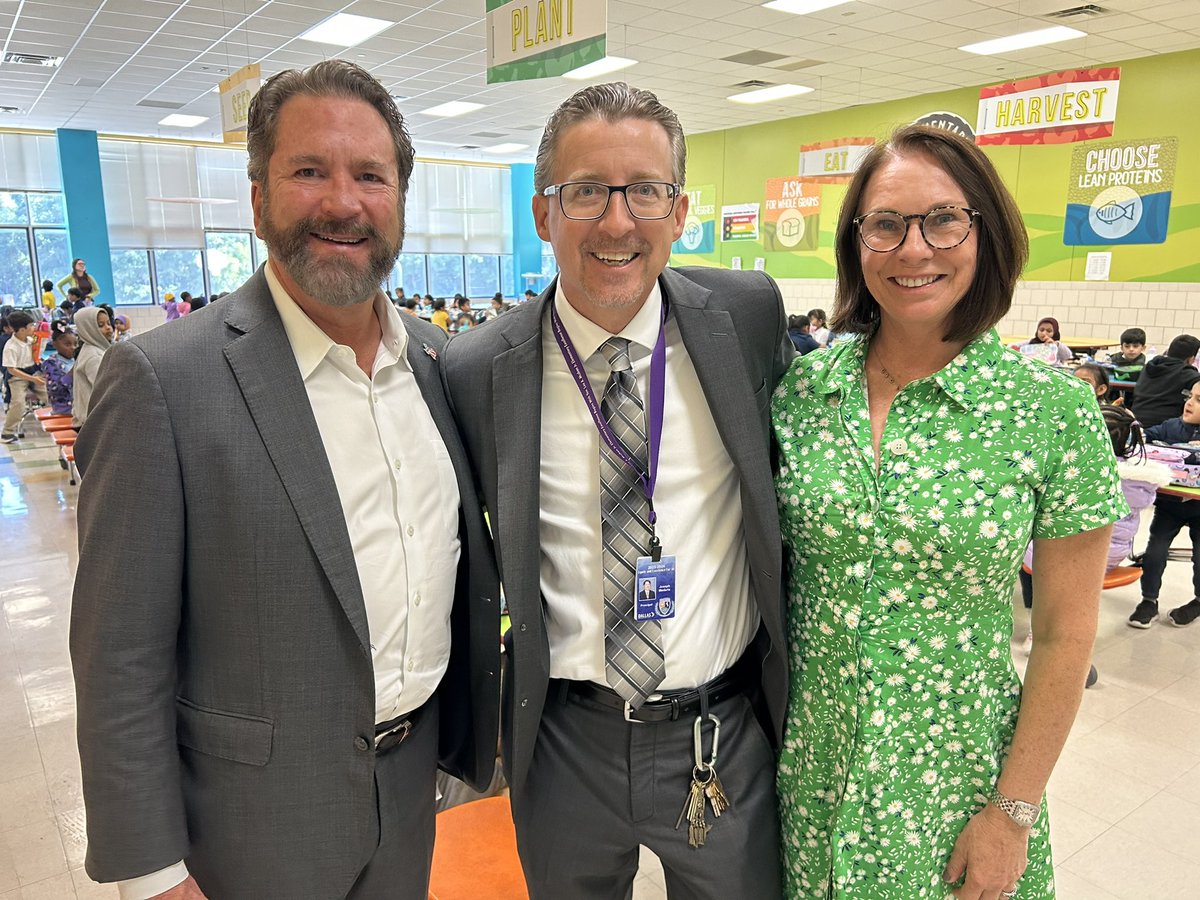 LeeMcShanJr's tweet photo. What an amazing day 🙌🏽. Shoutout to Doug Deason and Lene Godat for being part of the team. #PFAD23 #MightyMustangs https://t.co/5riUQ6xt8z