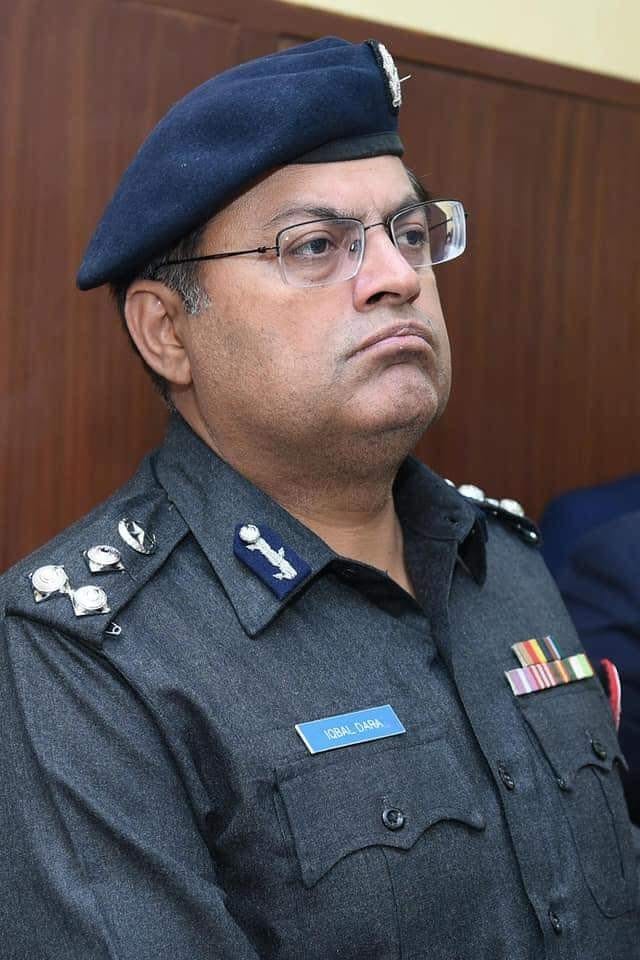 جناب اقبال دارا صاحب کو ڈی آئی جی ٹریفک کراچی تعینات کردیا گیا ہے۔