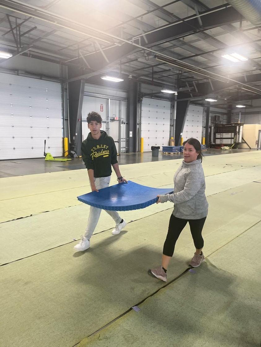 FHalberta's tweet image. A huge thank you to all of our FHA athletes, parents, and volunteers for helping set up our floor for the winter season!

IAL Arena is now open for the winter! Check out our website for more details. Link in bio.

#yycfieldhockey #IALarena #fieldhockeyalberta