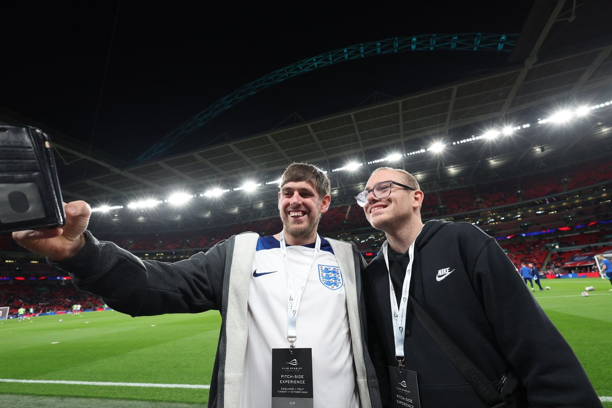 Delighted to welcome Westy and his brother to Wembley Stadium tonight. 

A top man and we are thrilled to see him under the arch ❤️