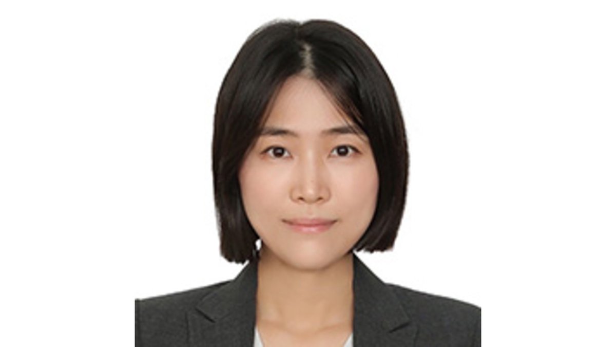 The Blue Journal thanks Jooae Choe, MD, PhD, for her contribution to the October 15 issue

Long-Term Follow-Up of Interstitial Lung Abnormality: Implication in Follow-Up Strategy and Risk Thresholds

bit.ly/3S3g0Dg