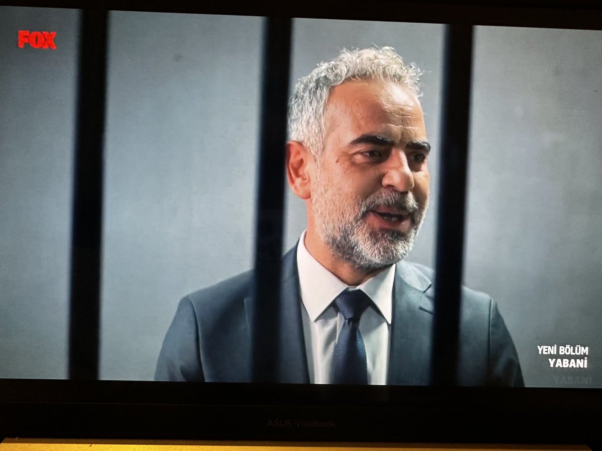 #YurdaerOkur  Yabanide bir başka oynuyor.