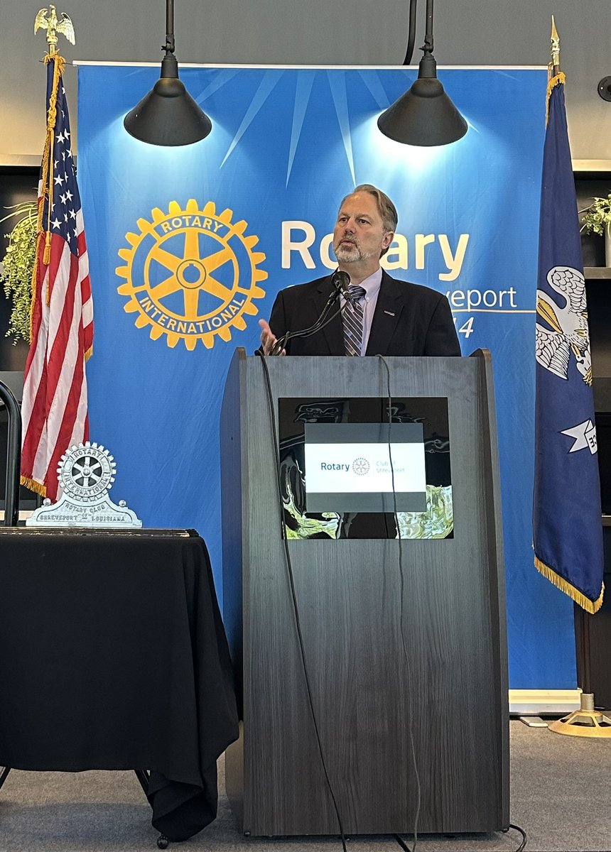 Thank you to the Rotary Club of Shreveport for welcoming Dr. Chris Kevil, Vice Chancellor for Research at @LSUHS, as the speaker at today’s Rotary meeting! What a wonderful opportunity to share with community members the latest research developments at LSU Health Shreveport.