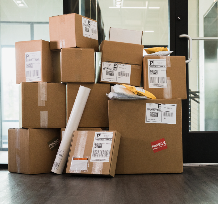 BlaneChaplow's tweet photo. Amazon packages are like grown-up Christmas presents. What's the last thing you ordered online that you can't wait to unwrap? https://t.co/HeQhoHY0z8