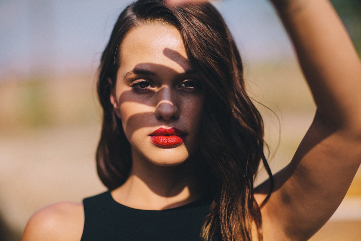 moonshot_us's tweet photo. The BS radar for traditional advertising is at all time high with consumers. So what's one way to pierce the noise? Authentic #lifestylephotography. This post is all about what it is, why it's so important, and tips on getting it right.

https://t.co/PxR44gcfS3 https://t.co/kFHKKbzMTn