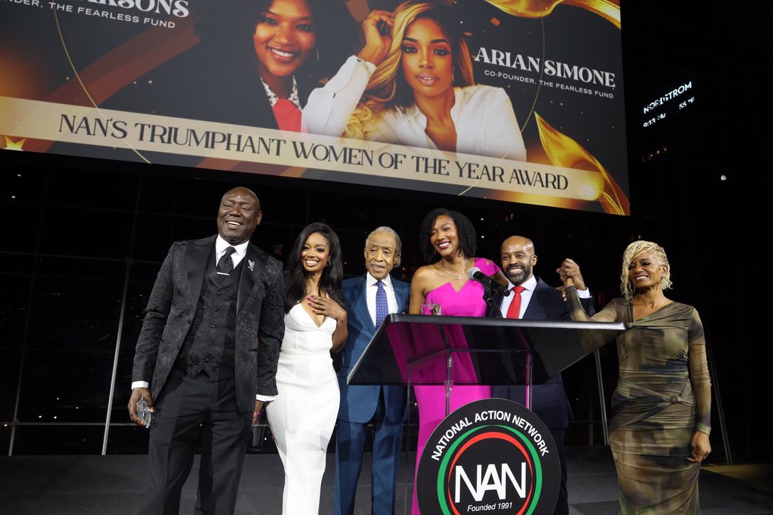 TheRevAl's tweet photo. Congratulations to our 2023 National Action Network Triumphant Women of the Year, Arian Simone & Ayana Parsons.
Ayana & Arian are co-founders of The Fearless Fund, the first venture capital fund created for women of color by women of color.
#NANTriumphAwards
#FearlessFreedom https://t.co/LzcgPbTIk4
