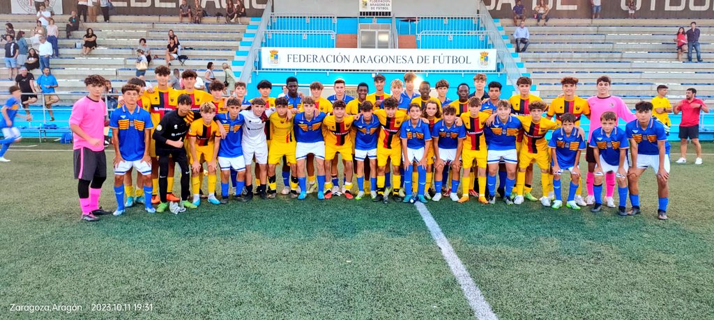SELECCIÓN ARAGONESA 🔵⚪

Nuestro Cadete B se enfrentó el pasado miércoles, en un amistoso a la Selección Aragonesa Sub-14 

Un auténtico placer el colaborar con <a href="/futbolaragon/">Real Federación Aragonesa Fútbol</a> en su preparación.