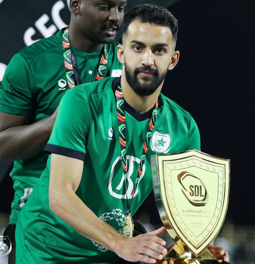 alnajmahfc's tweet photo. 🙏🏻|
خالص الدعوات لله سبحانه وتعالى أن يمن  بالشفاء العاجل للاعب @RakhiAlsh https://t.co/mFuSOx09rn