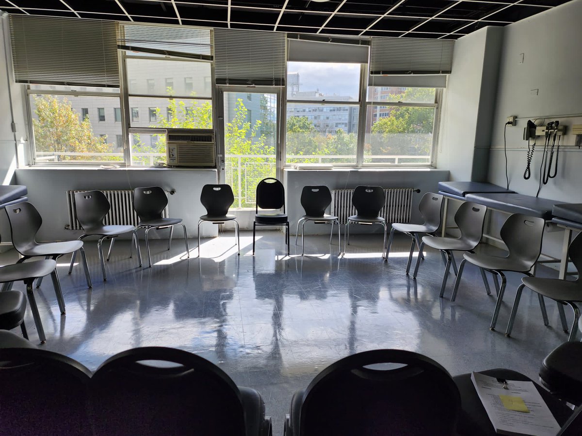 Montefiore Geriatrics (@montefioregeri) on Twitter photo We are celebrating the 15th year anniversary of our geriatrics assessment workshop, part of the introduction to clinical medicine course <a href="/EinsteinMed/">Albert Einstein College of Medicine - Official</a>!
Thanks to everyone who helped, our patient volunteers and a special #shoutout to Dina! We couldn't have done it without you! We are celebrating the 15th year anniversary of our geriatrics assessment workshop, part of the introduction to clinical medicine course <a href="/EinsteinMed/">Albert Einstein College of Medicine - Official</a>!
Thanks to everyone who helped, our patient volunteers and a special #shoutout to Dina! We couldn't have done it without you!