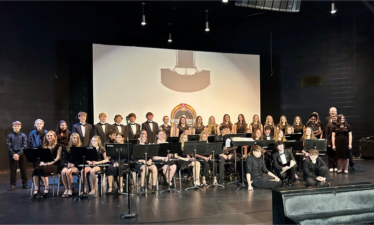 Tonight was the fall concert featuring the junior high and high school band, choir, and show choir! Great job, Bulldogs!