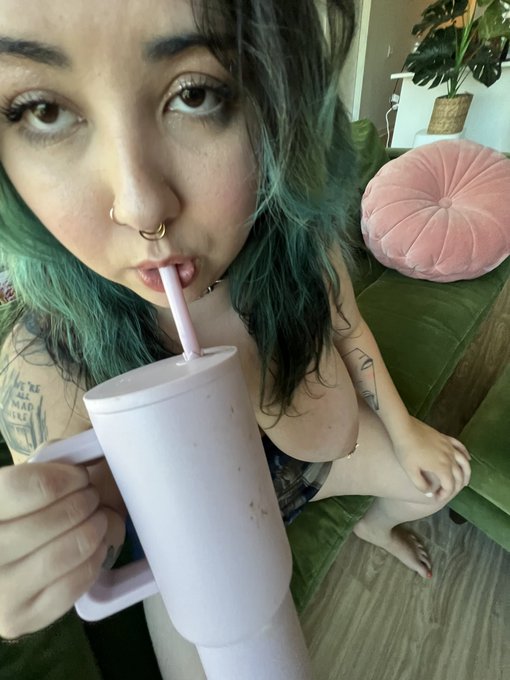 When @kactuskutie comes over and discovers .5 zoom for the first time 😂 https://t.co/EFk48FlDRH<a class="tags" target="_blank" title="On Twitter" href="/?out=eyJ0eXAiOiJKV1QiLCJhbGciOiJIUzUxMiJ9.eyJpYXQiOjE3MjE4OTA5MjEsImlzcyI6InR3cG9ybnN0YXJzLmNvbSIsIm5iZiI6MTcyMTg5MDkyMSwiZXhwIjoxNzUzNDI2OTIxLCJyZWRpcmVjdF91cmwiOiJodHRwczovL3R3aXR0ZXIuY29tL2thY3R1c2t1dGllIn0.Jn3E7ipjH8FNHPY_NxqcWe2lSd4_91bWNbn5sFhR5oUF25CZyUaVRVV1og4VqZMAZsjavPGLh9w0Uhy7GEY9HA">@kactuskutie</a><a href="/tag/mvsales"class="tags"><span>#mvsales</span></a>