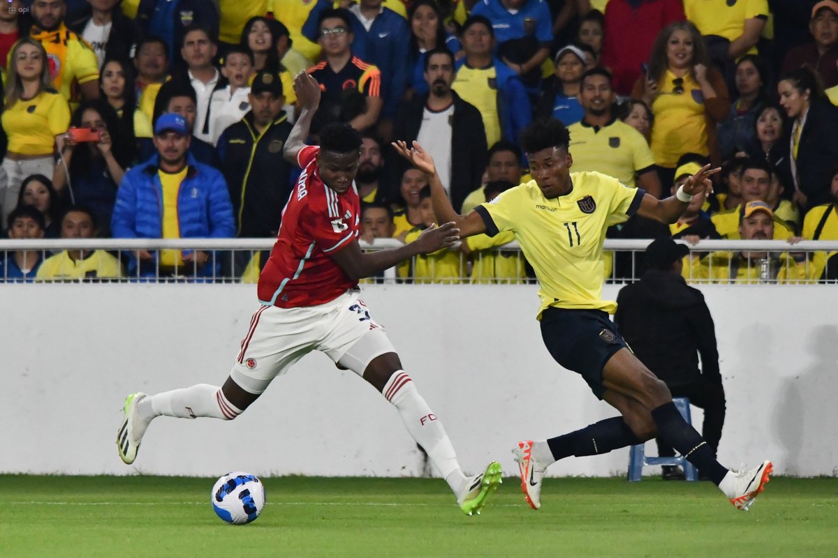 diariocentroec's tweet image. #EliminatoriasSudamericanas | Se terminó todo en el estadio #RodrigoPazDelgado 🇪🇨⚽️
#Ecuador 0-0 #Colombia
► ow.ly/MMfs50PXWgj